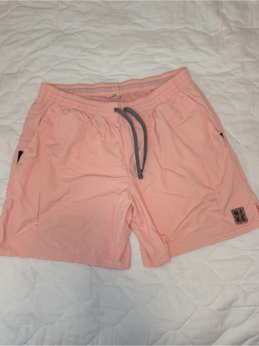 Nike Men’s Large Icon 5 Light Pink Athletic Shorts